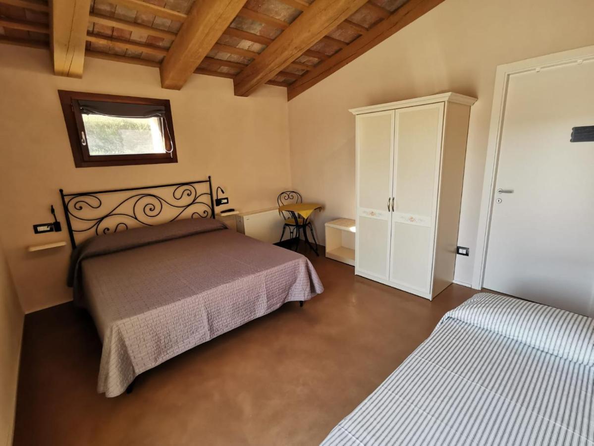 Casale Dei Cinque Colli Vila Ostra Exterior foto