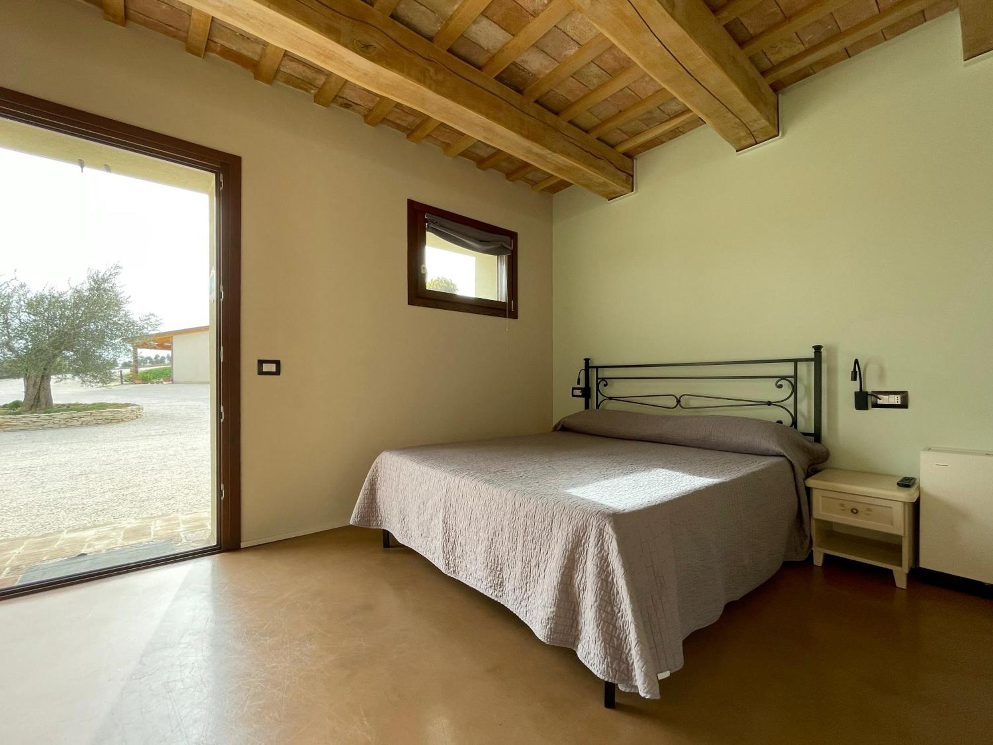 Casale Dei Cinque Colli Vila Ostra Exterior foto